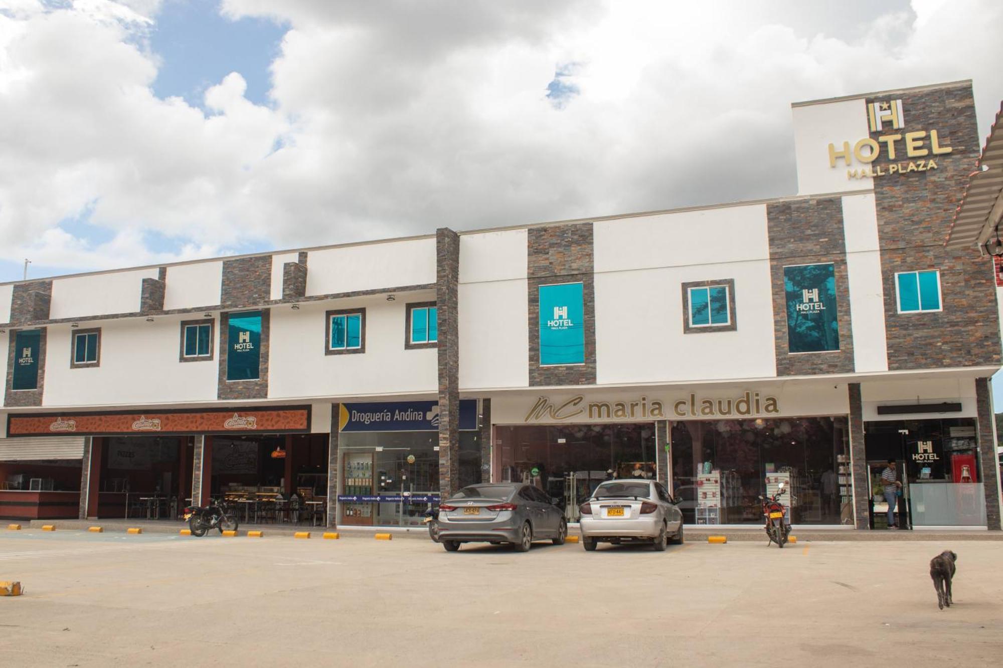 Hotel Mall Plaza — Fotos 1